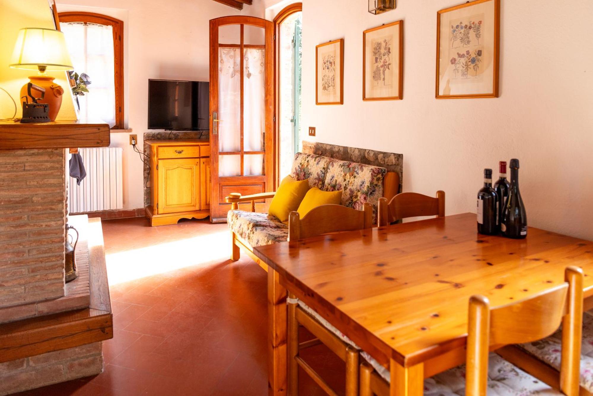 فيلا Borgo Il Poggio Agritourismo مونتايون المظهر الخارجي الصورة